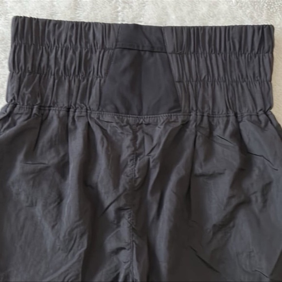 (NWT) FP Movement Women's The Way Home Shorts in Black, Small - Picture 3 of 11
